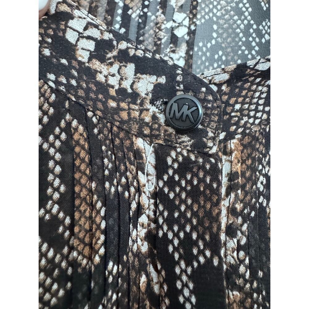 🖤MICHAEL KORS Snakeskin Button Down Sill Blouse Size 12 - Picture 2 of 4